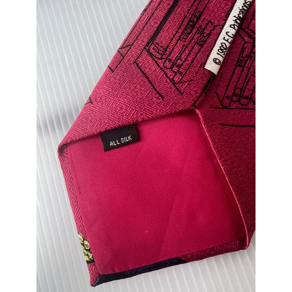 Vintage 1992 MAD Magazine Alfred E Neuman‎ Silk Tie Red Burgundy Camera NWT 90s